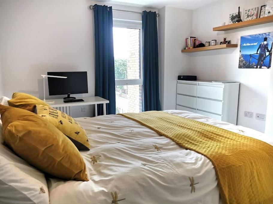 Apartment Luxury 1 Bedroom Flat With Balcony - St Anne's Brighton