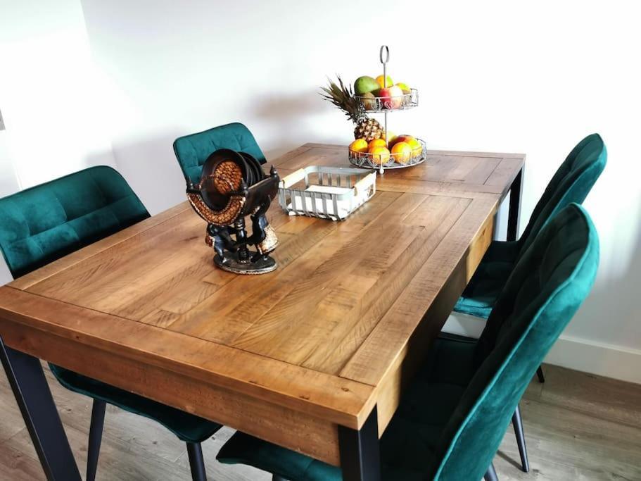 Apartment Luxury 1 Bedroom Flat With Balcony - St Anne's *